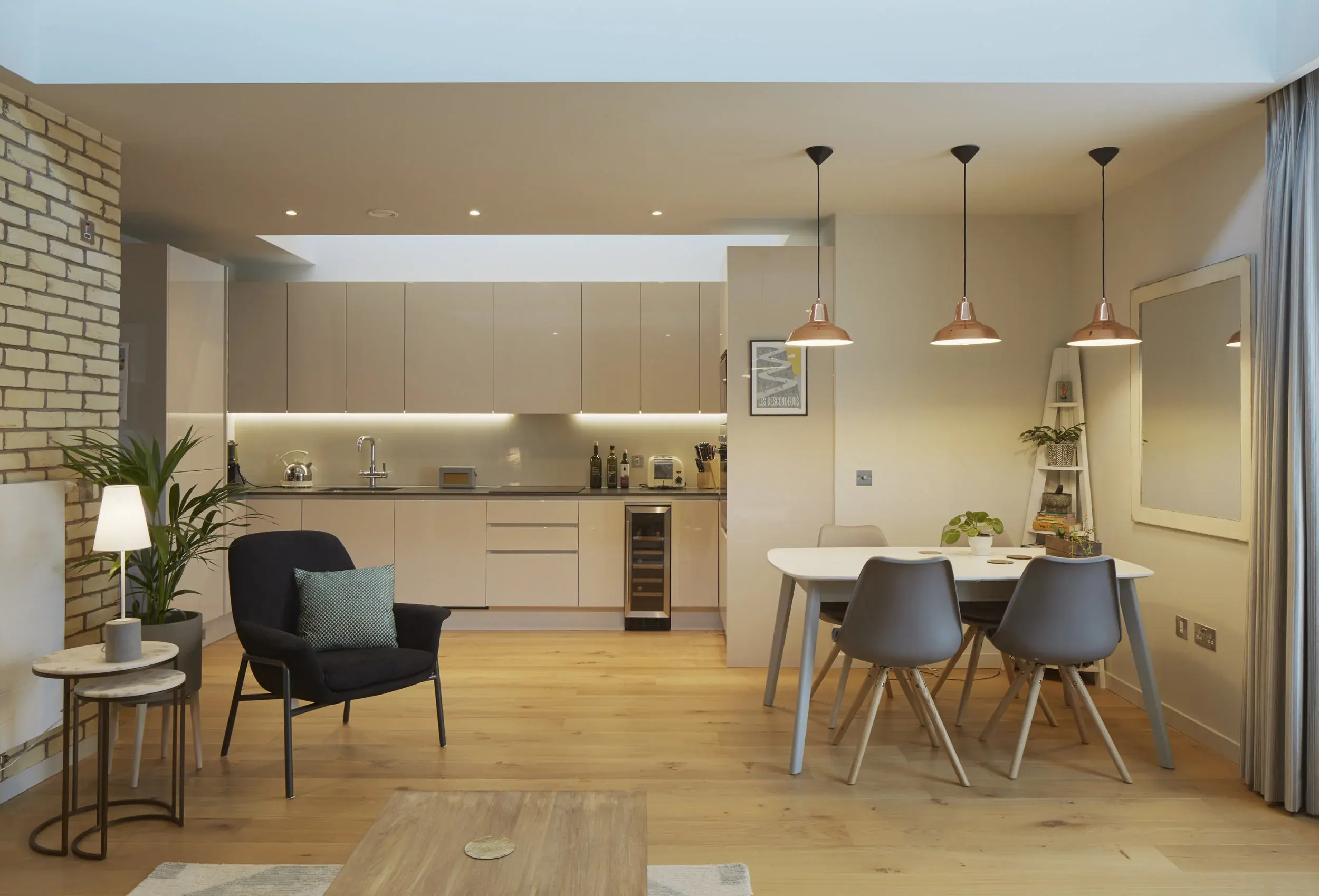 Kew Bridge Flat Refurbishment, interior design by Studio Schubert in Kew Bridge, TW8