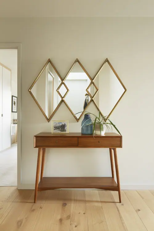 Kew Bridge Flat Refurbishment in Kew Bridge, TW8, interior design and bespoke joinery by Studio Schubert